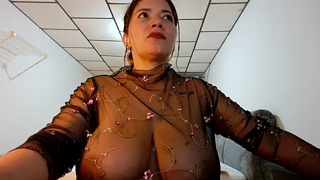 tara rios online show from February 2026 12:41:01 AM