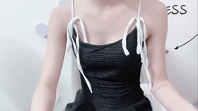 Sarah-ery online show from April 2026 01:12:02 AM