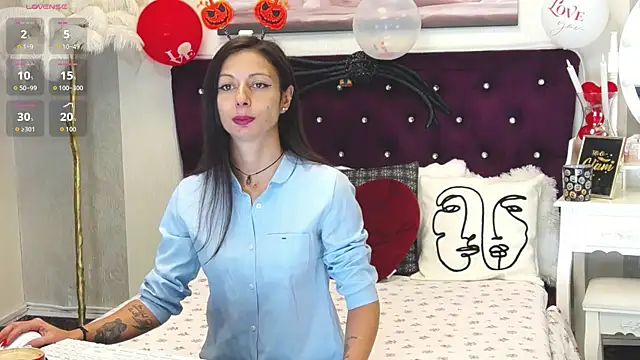 Snapshot of LexyLee17 chatting on October 2025 05:17:01 AM LexyLee17 online show from October 2025 05:17:01 AM