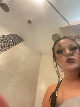 Snapshot of tatted-bitty chatting on October 2025 02:49:02 AM tatted-bitty online show from October 2025 02:49:02 AM