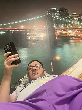 ionut9879 online show from December 2025 12:40:01 PM