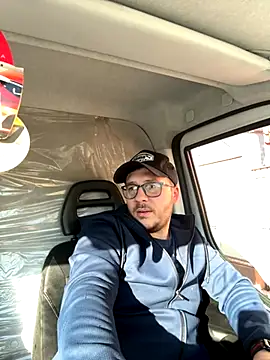 ionut9879 online show from November 2025 11:10:02 AM