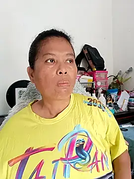 Fon Bigboobs online show from October 2025 05:01:01 AM