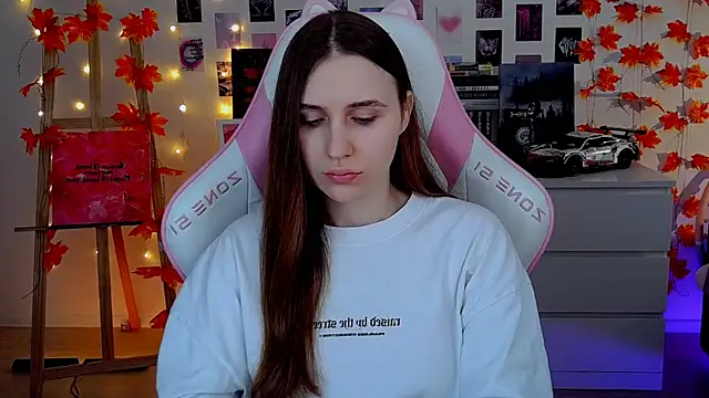 Snapshot of AliceCharmy chatting on November 2025 07:29:01 AM AliceCharmy online show from November 2025 07:29:01 AM