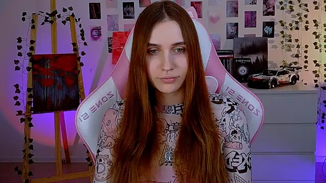 Snapshot of AliceCharmy chatting on March 2025 03:33:01 PM AliceCharmy online show from March 2025 03:33:01 PM
