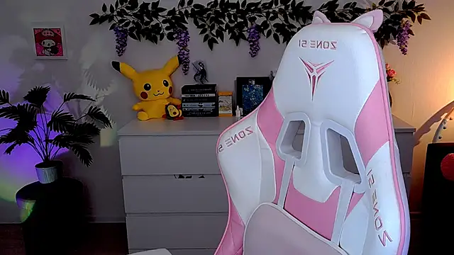 AliceCharmy online show from March 2026 04:01:02 PM