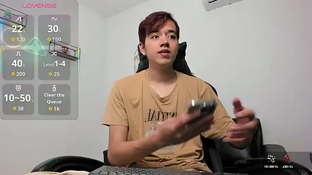 Snapshot of bunny_maxi chatting on September 2025 12:40:01 PM bunny maxi online show from September 2025 12:40:01 PM
