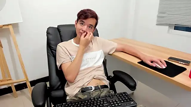 bunny maxi online show from November 2025 12:27:02 PM