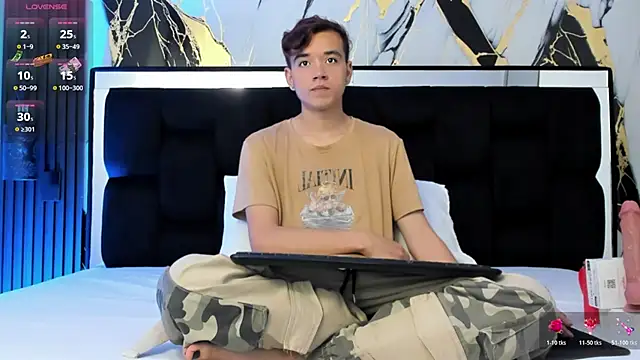 bunny maxi online show from October 2025 12:39:02 PM