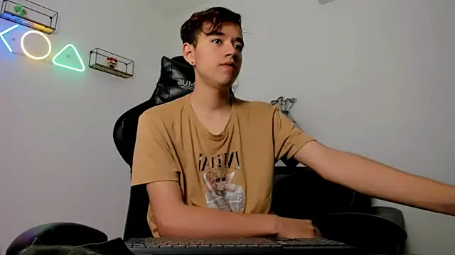 bunny maxi online show from November 2025 12:27:02 PM