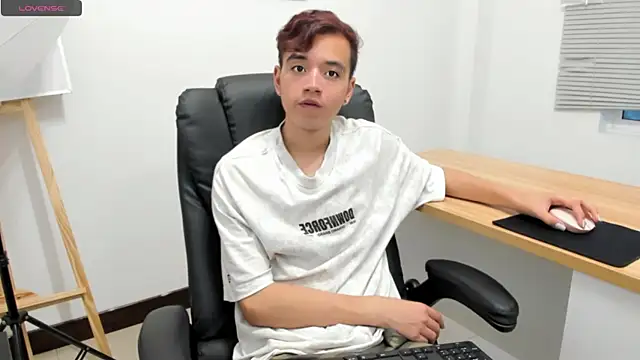 bunny maxi online show from October 2025 12:59:02 PM