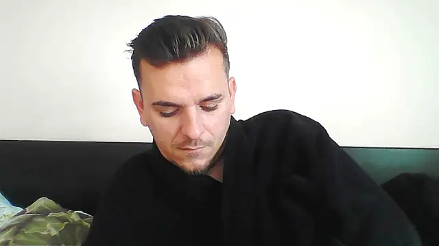 Huge cock22cm online show from October 2025 06:56:02 AM