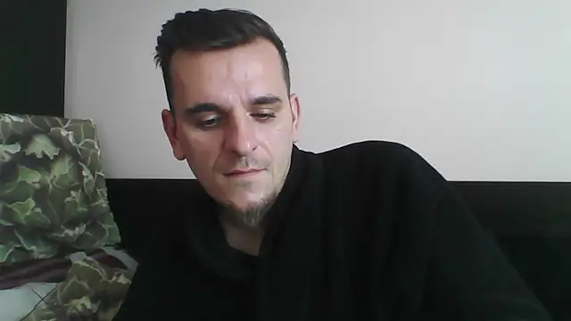 Huge cock22cm online show from March 2025 11:34:02 AM