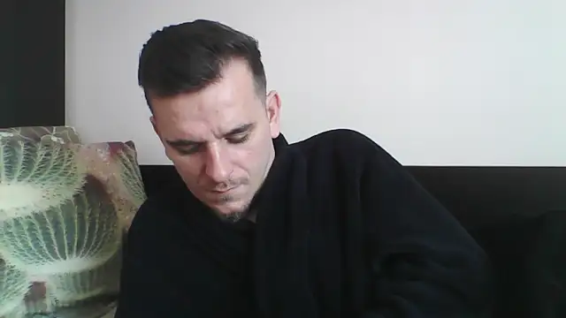 Huge cock22cm online show from March 2025 10:24:02 AM
