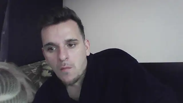 Huge cock22cm online show from January 2025 12:40:02 PM
