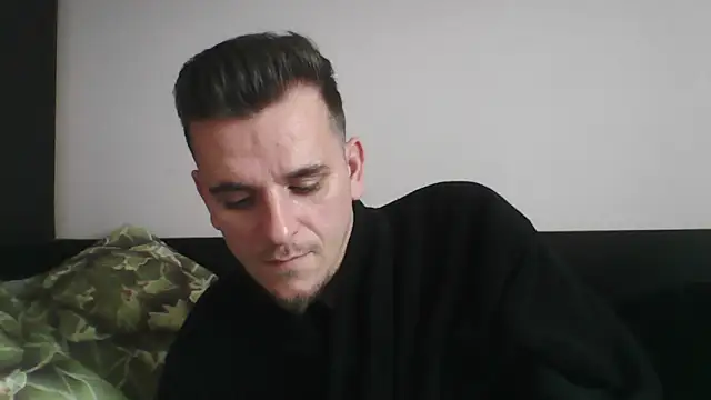 Huge cock22cm online show from March 2025 11:19:02 AM