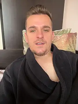 Huge cock22cm online show from April 2026 08:32:01 AM
