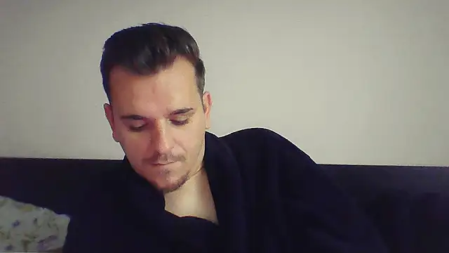 Huge cock22cm online show from November 2025 09:31:01 AM