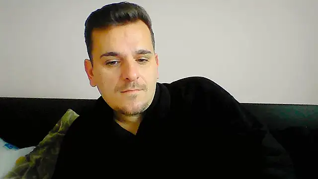 Huge cock22cm online show from December 2025 08:08:02 AM