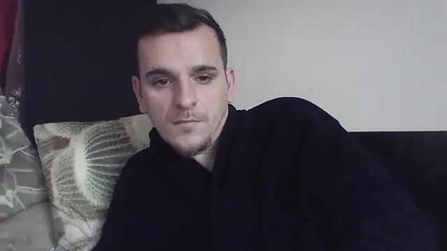 Huge cock22cm online show from February 2025 02:16:01 PM