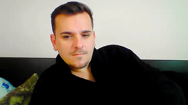 Huge cock22cm online show from December 2025 08:09:02 AM