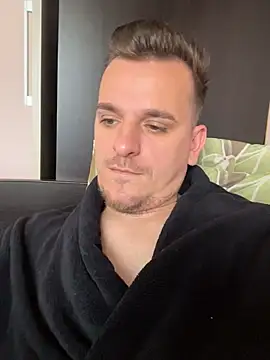 Huge cock22cm online show from May 2026 06:52:01 AM
