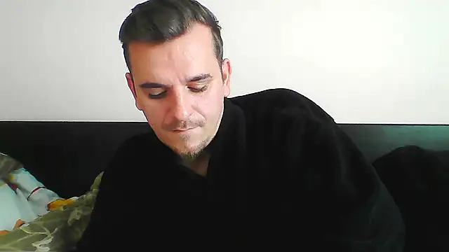 Huge cock22cm online show from October 2025 10:12:02 AM