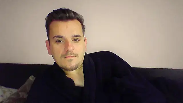 Huge cock22cm online show from December 2025 06:48:01 AM