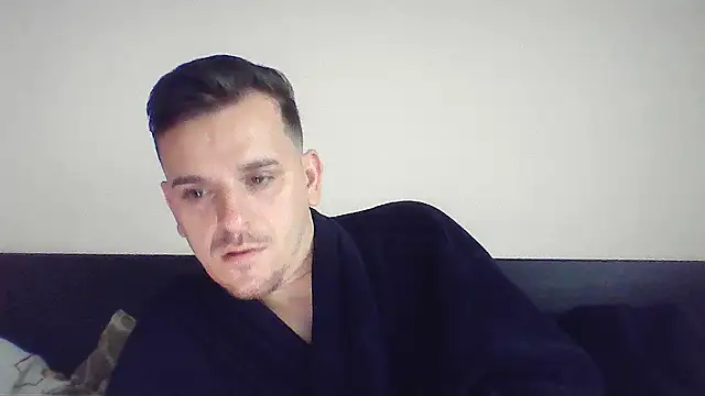 Huge cock22cm online show from October 2025 12:29:02 PM
