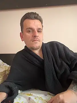 Huge cock22cm online show from March 2026 09:55:01 AM