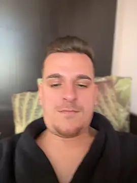 Huge cock22cm online show from April 2026 10:43:02 AM