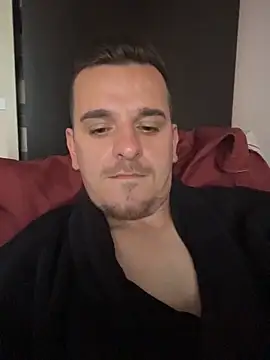 Huge cock22cm online show from May 2026 10:01:01 AM