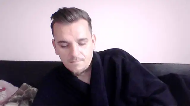 Huge cock22cm online show from October 2025 06:59:02 AM