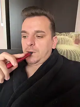 Huge cock22cm online show from February 2026 06:36:01 AM