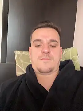 Huge cock22cm online show from March 2026 11:17:01 AM