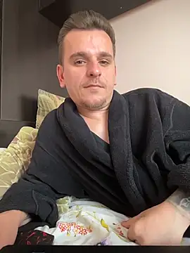 Huge cock22cm online show from March 2026 12:31:01 PM