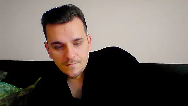 Huge cock22cm online show from January 2026 09:37:02 AM