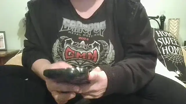 MissKisu online show from November 2025 04:30:01 PM