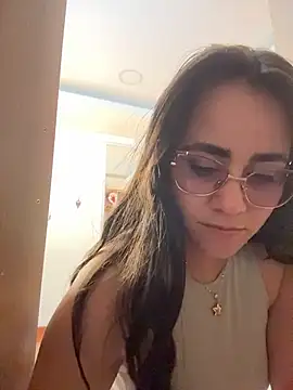 Brenda Garcia online show from October 2025 08:20:01 PM