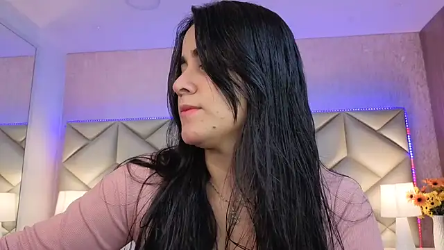 Brenda Garcia online show from September 2025 12:10:01 PM