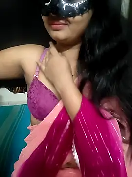 Snapshot of Magical-Couple-telugu chatting on May 2026 04:31:01 AM Magical-Couple-telugu online show from May 2026 04:31:01 AM