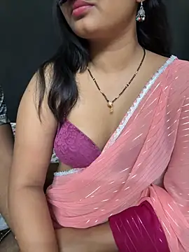 Snapshot of Magical-Couple-telugu chatting on September 2025 09:43:02 PM Magical-Couple-telugu online show from September 2025 09:43:02 PM