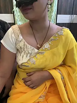 Snapshot of Magical-Couple-telugu chatting on January 2025 02:21:01 PM Magical-Couple-telugu online show from January 2025 02:21:01 PM