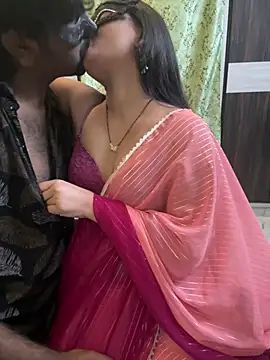 Snapshot of Magical-Couple-telugu chatting on January 2025 05:39:01 PM Magical-Couple-telugu online show from January 2025 05:39:01 PM