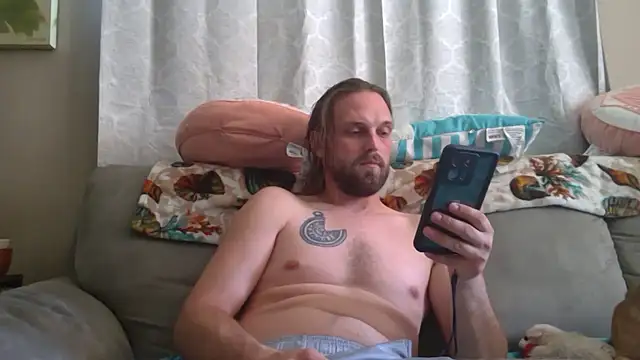 VitaminDrewFl online show from April 2026 09:15:01 PM
