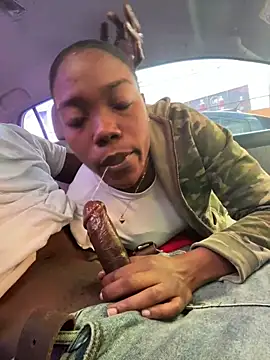 Snapshot of NillaMontana chatting on January 2025 05:13:02 PM NillaMontana online show from January 2025 05:13:02 PM