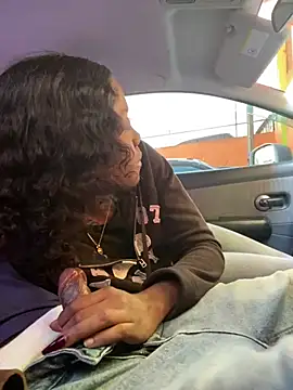 Snapshot of NillaMontana chatting on January 2025 06:51:02 PM NillaMontana online show from January 2025 06:51:02 PM