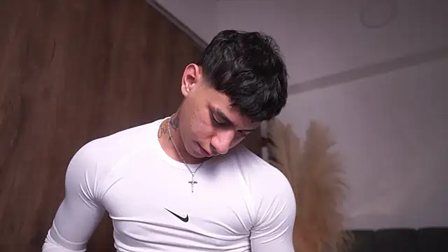 Josep Davies online show from February 2026 02:23:02 AM