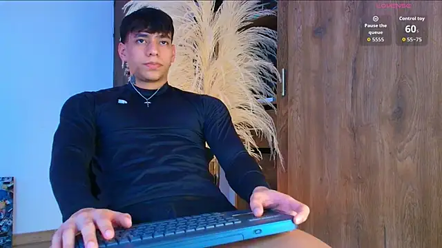 Josep Davies online show from October 2025 09:16:02 PM