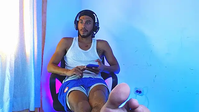 DanteSantoro online show from January 2026 07:52:02 PM